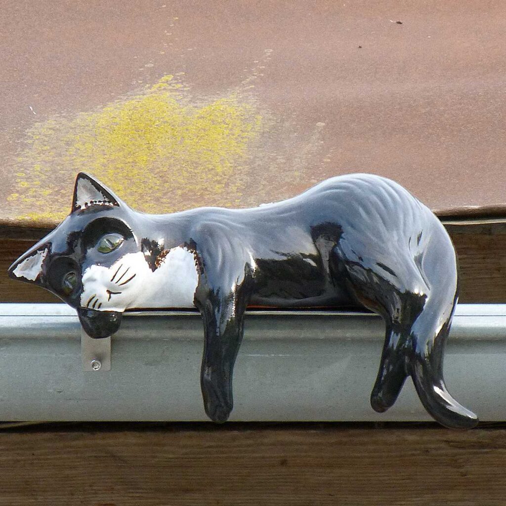 Dachschmuck Rinnenkatze