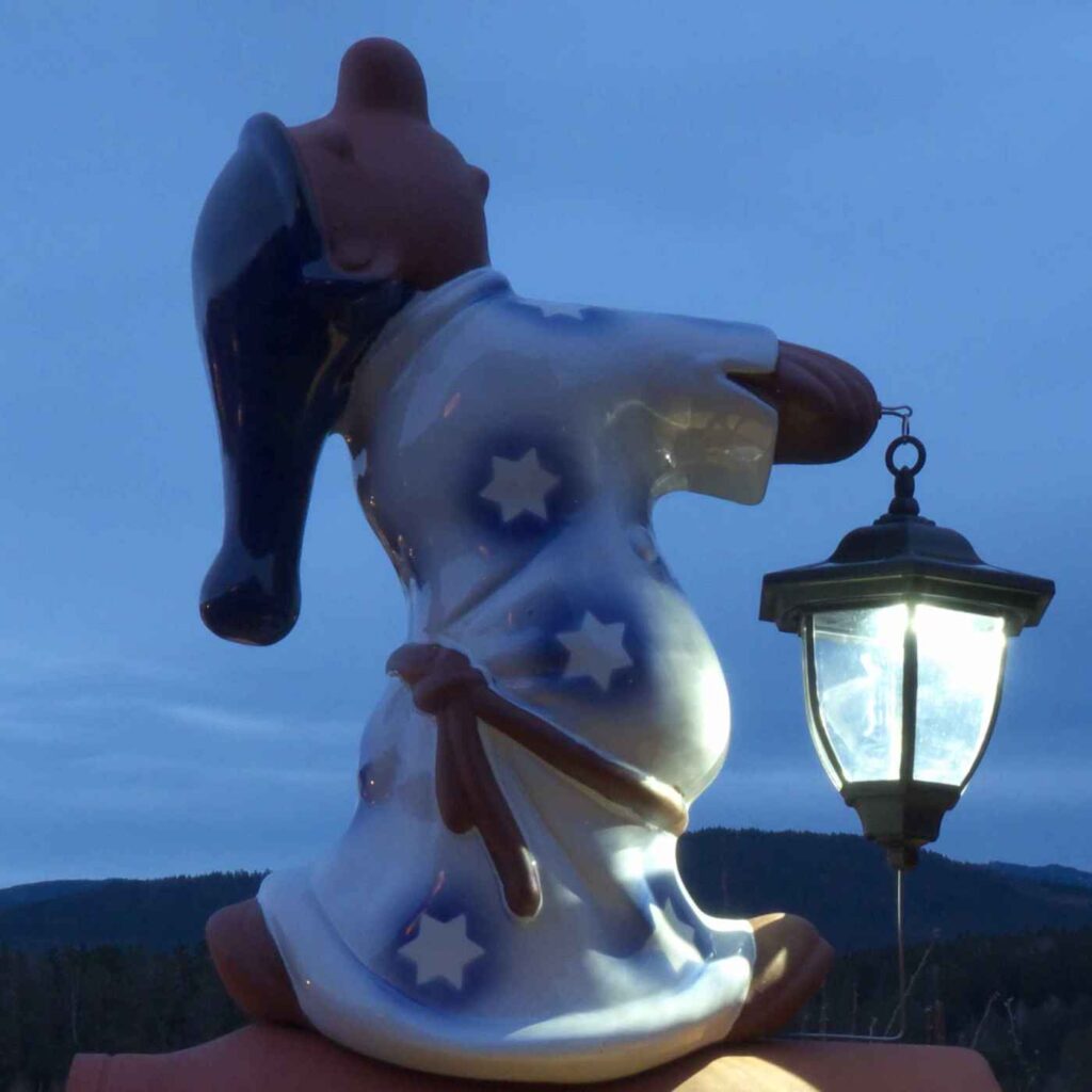 Dachschmuck Schlafwandler Bernd mit Sternenkleid